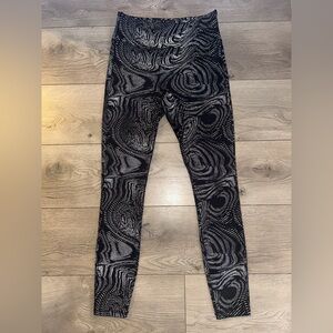 FABLETICS Motion365+ Black and Gray Leggings